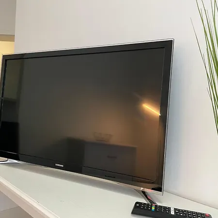 Hanseviertel - 2 Schlafzimmer - 4 Betten - Gratis Pkw Stellplatz - Smarttv * Erfurt