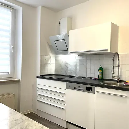 Hanseviertel - 2 Schlafzimmer - 4 Betten - Gratis Pkw Stellplatz - Smarttv Apartman *