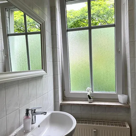 Apartman Hanseviertel - 2 Schlafzimmer - 4 Betten - Gratis Pkw Stellplatz - Smarttv *